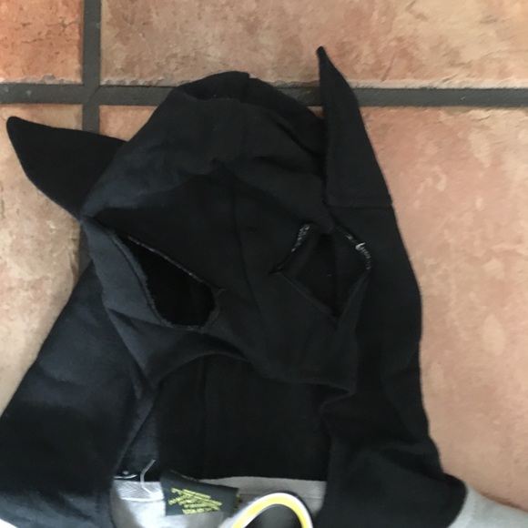 DC Batman Costume Hoodie Available L New - Picture 3 of 6